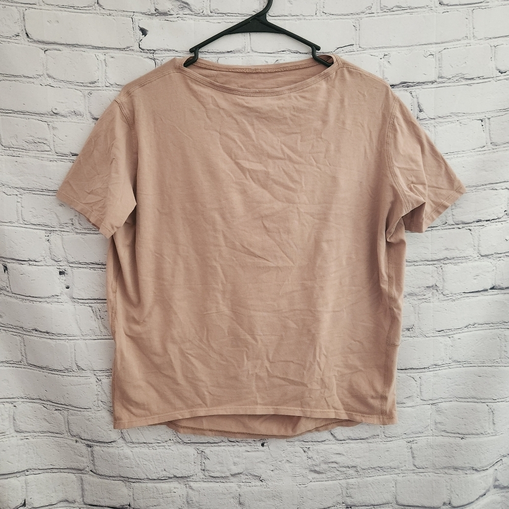 Lululemon Back In Action Short Sleeve